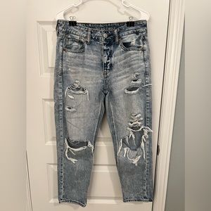 American Eagle Mom Jeans